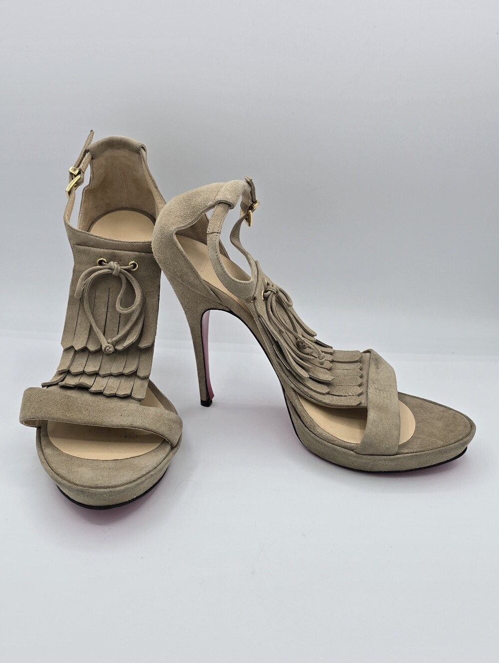 Luciano Padovan - Rare Vintage 90s Tan Suede Fringe Pink Sole Luxury  Heels